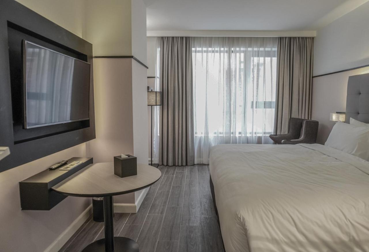 M Village Hotel Ton That Dam Хошимин Экстерьер фото