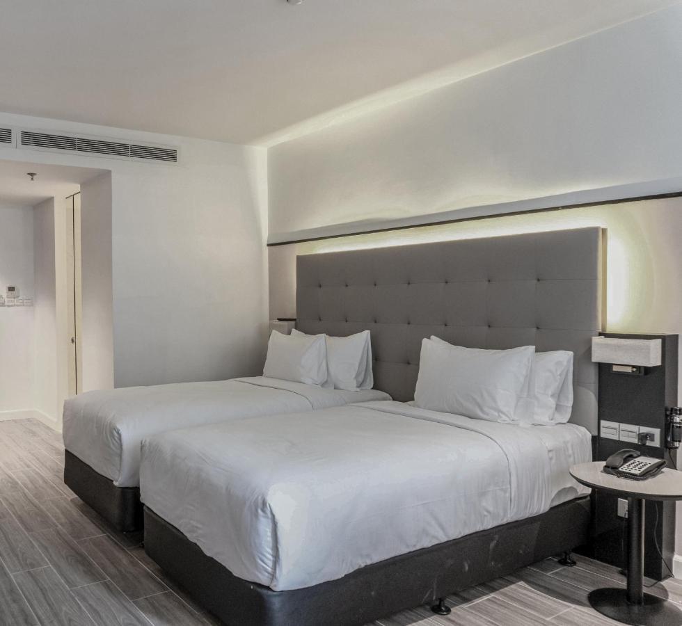 M Village Hotel Ton That Dam Хошимин Экстерьер фото